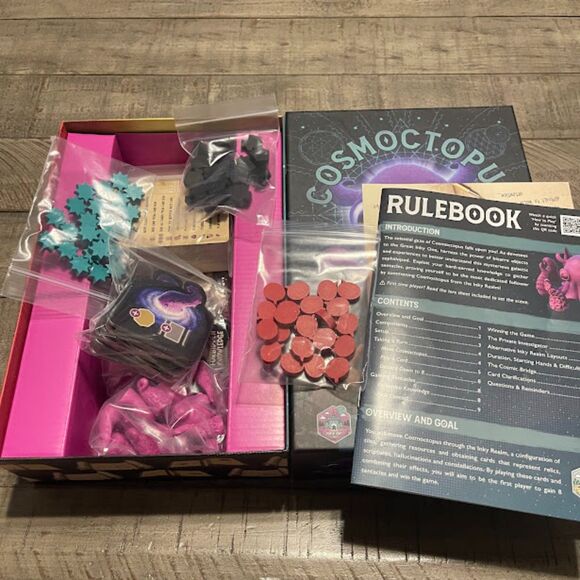 Cosmoctopus Board Game Lucky Duck Games Indie Engine Building Gathering Game - Picture 2 of 3